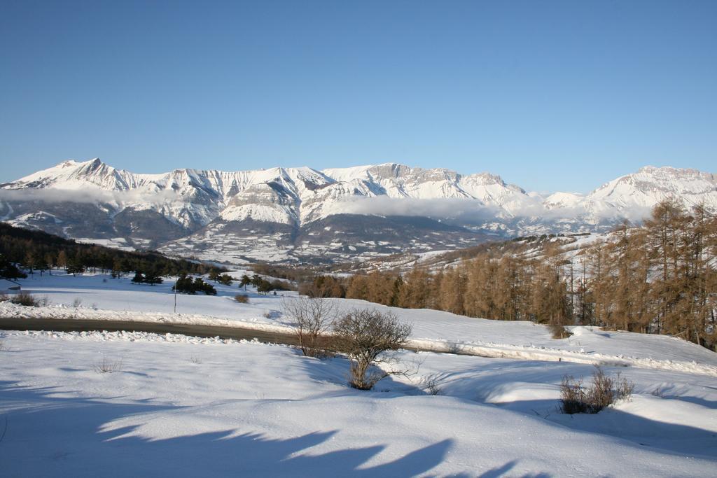ホテル Vvf Les Ecrins Champsaur サン・ボネ・アン・シャンソール エクステリア 写真