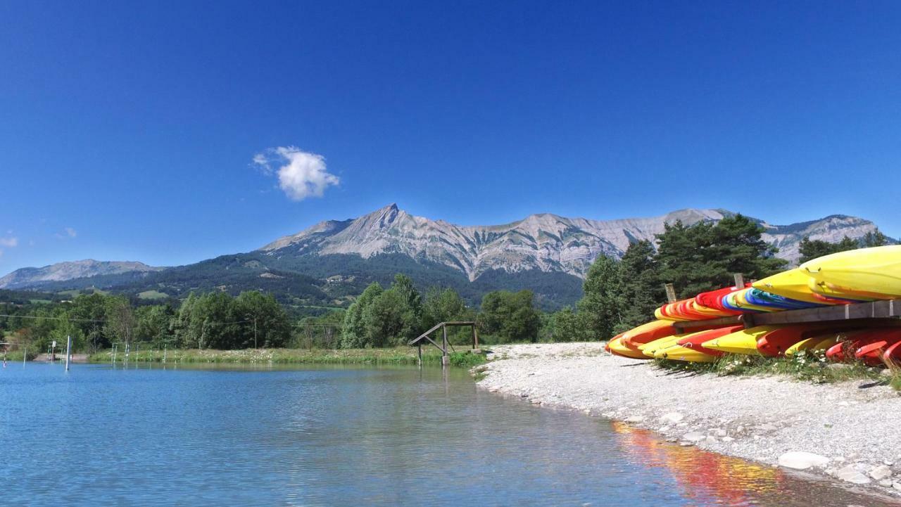 ホテル Vvf Les Ecrins Champsaur サン・ボネ・アン・シャンソール エクステリア 写真